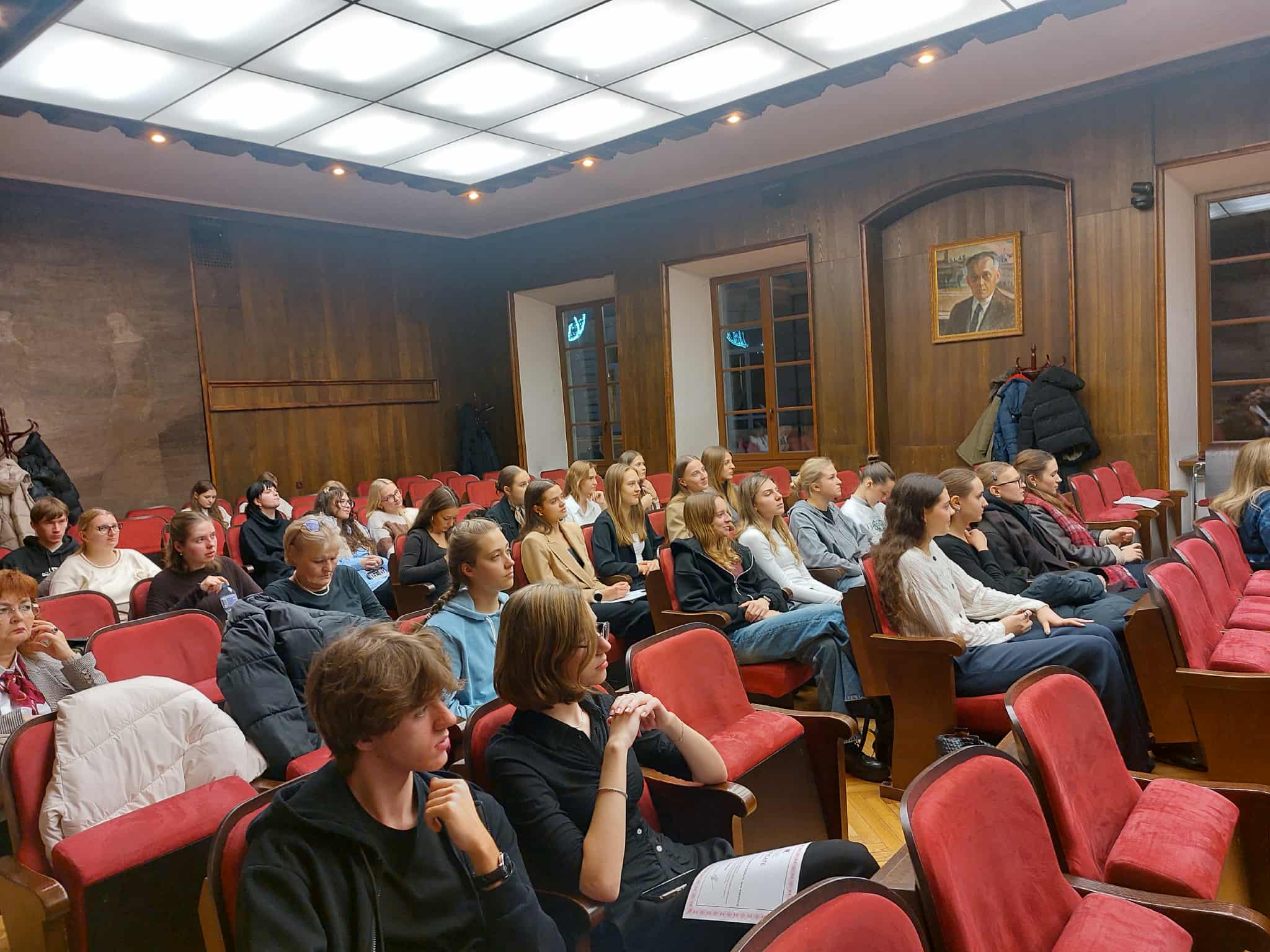 efb321df 1474 4aaf 8645 1cbc9064a32b